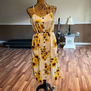 Size 3XL(fits like XL) white dress with sunflowers pockets and faux buttons